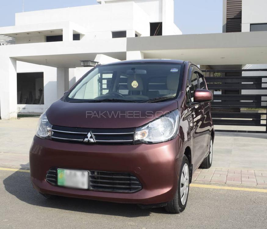Mitsubishi Ek Wagon 2014 for Sale in Lahore Mitsubishi Ek Wagon 2014 for Sale in Lahore Image-7