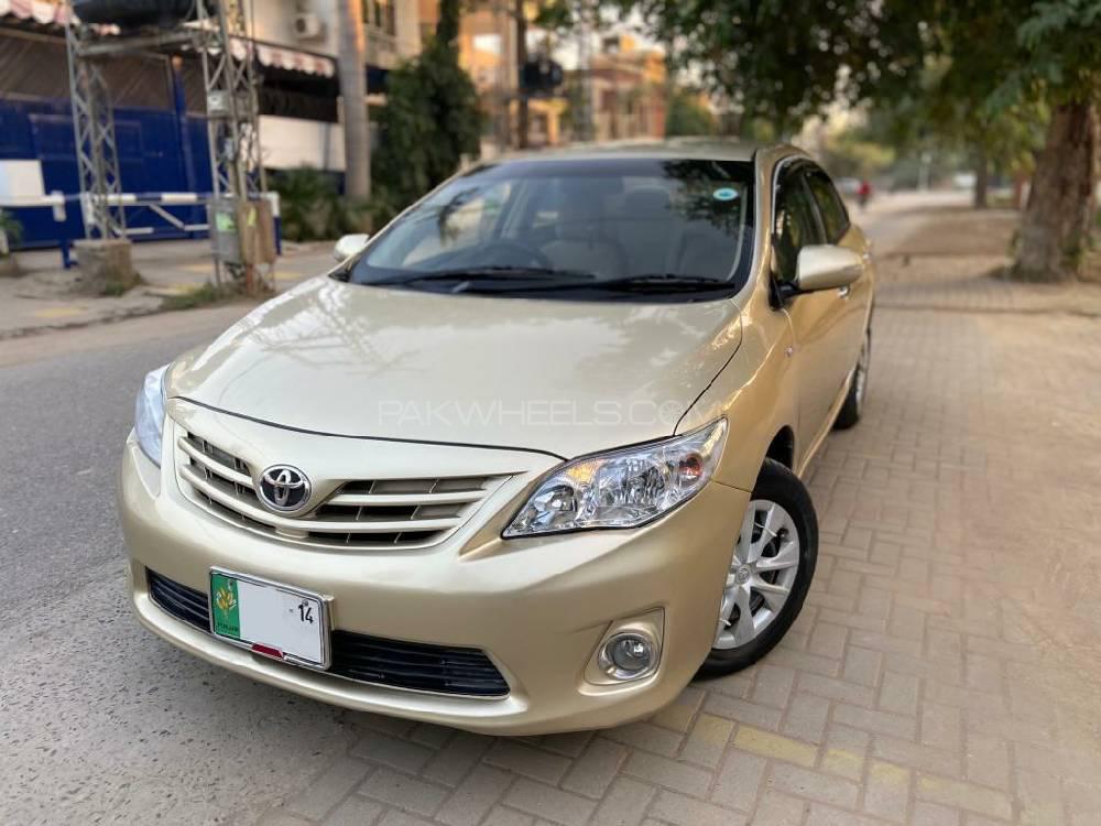 Toyota Corolla 2014 for Sale in Lahore Image-1