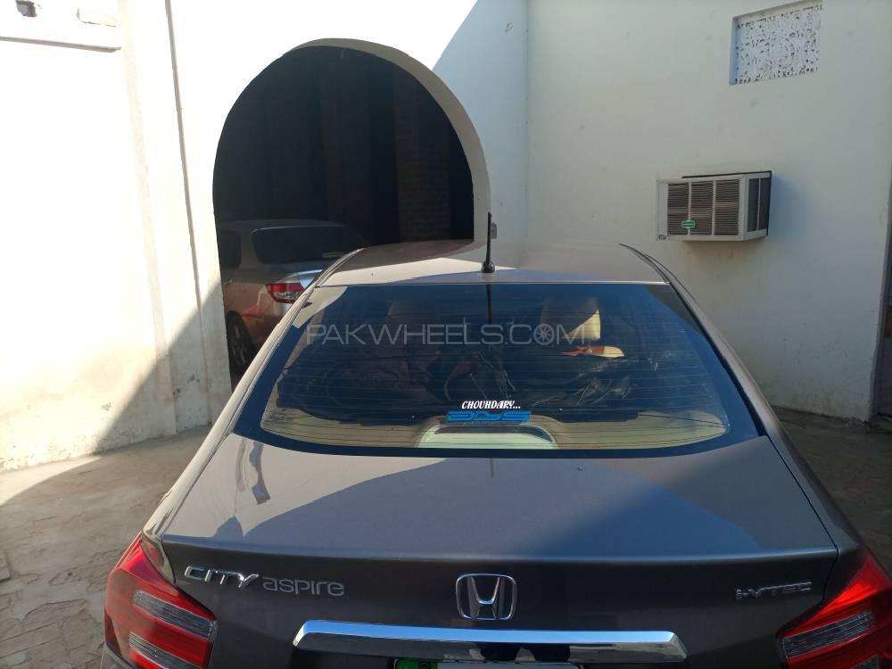 Honda City 2016 for Sale in Rahim Yar Khan Honda City 2016 for Sale in Rahim Yar Khan Image-5