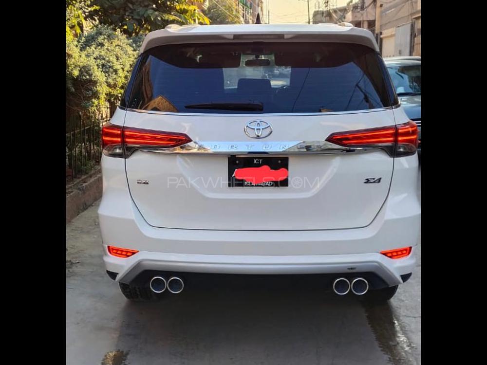 Toyota Fortuner 2018 for Sale in Faisalabad Toyota Fortuner 2018 for Sale in Faisalabad Image-2
