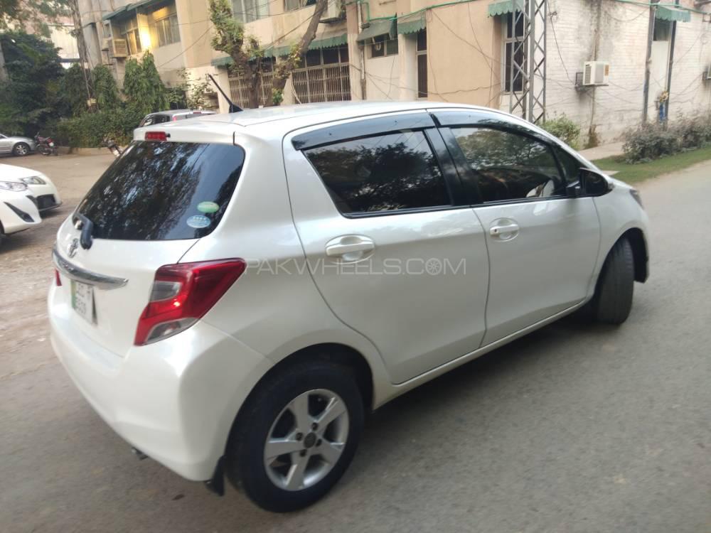 Toyota Vitz 2017 for Sale in Lahore Toyota Vitz 2017 for Sale in Lahore Image-7