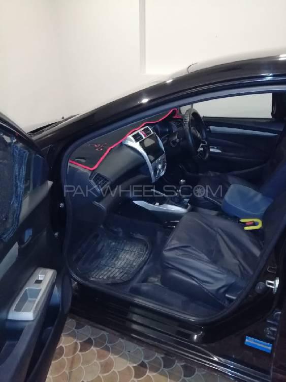 ہونڈا سٹی 2010 for Sale in جہلم ہونڈا سٹی 2010 for Sale in جہلم Image-5