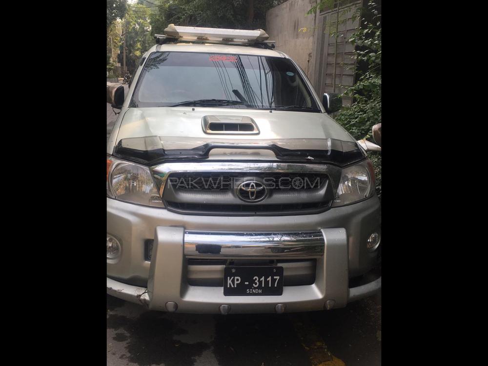 Toyota Hilux 2005 for Sale in Lahore Image-1