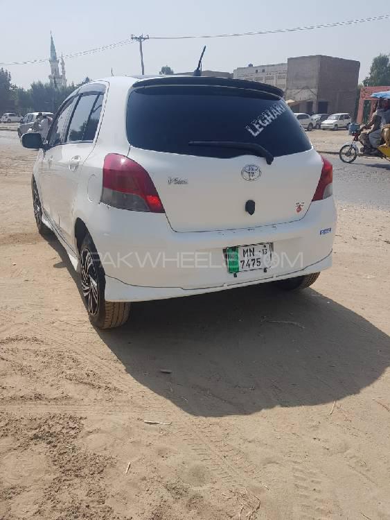 Toyota Vitz 2013 for Sale in D.G.Khan Toyota Vitz 2013 for Sale in D.G.Khan Image-9