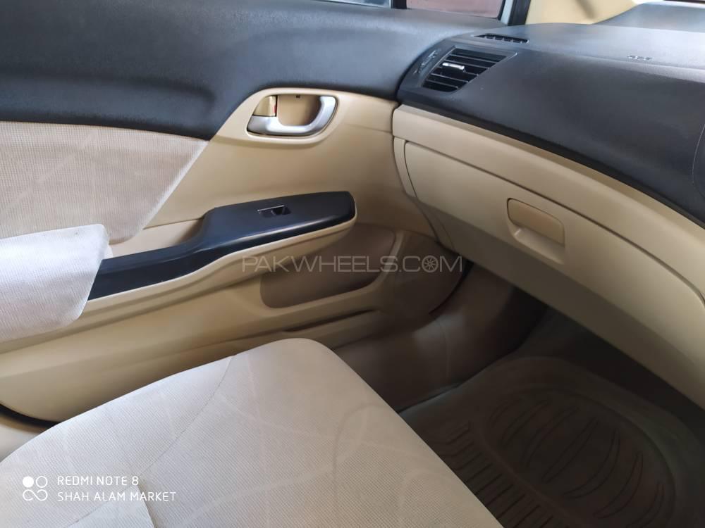 Honda Civic 2014 for Sale in Lahore Honda Civic 2014 for Sale in Lahore Image-5