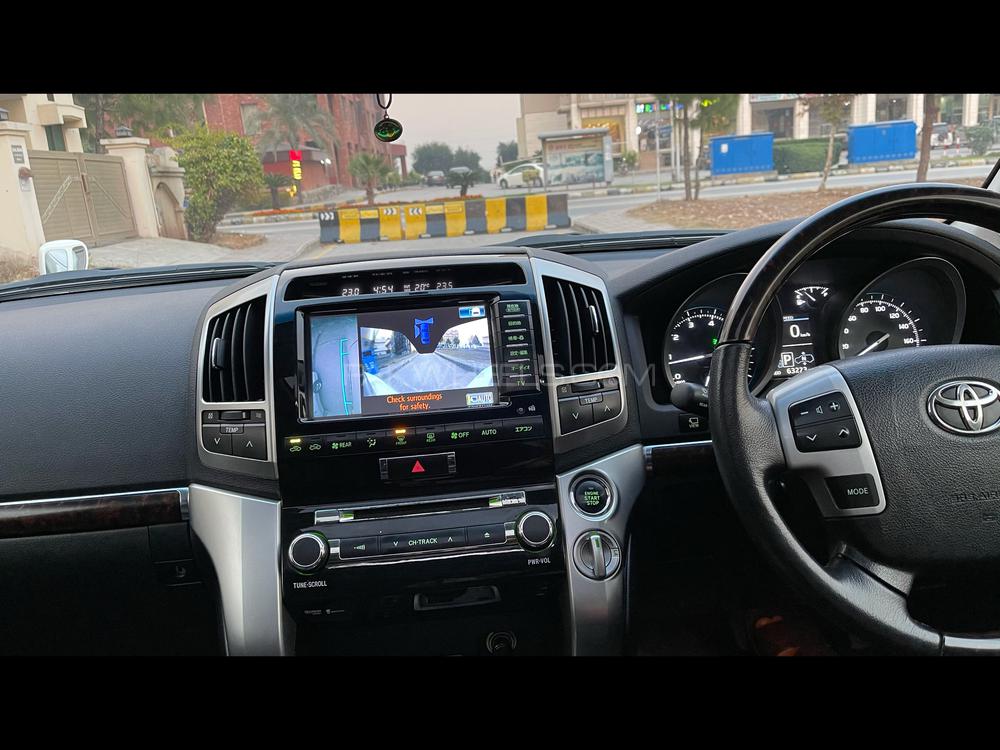 Toyota Land Cruiser 2012 for Sale in Islamabad Toyota Land Cruiser 2012 for Sale in Islamabad Image-15