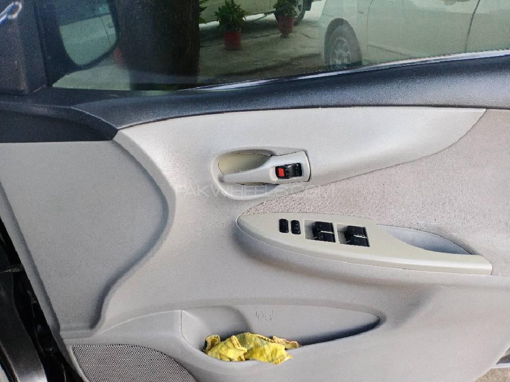 Toyota Corolla Axio 2012 for Sale in Peshawar Toyota Corolla Axio 2012 for Sale in Peshawar Image-5