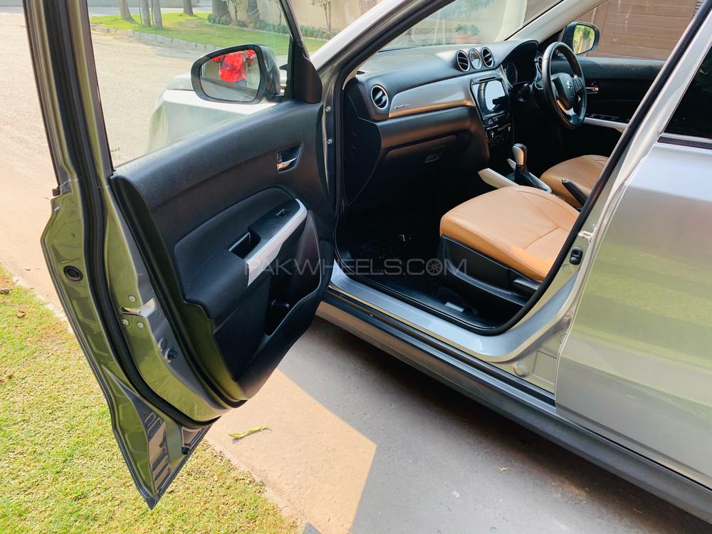 Suzuki Vitara 2017 for Sale in Lahore Suzuki Vitara 2017 for Sale in Lahore Image-5