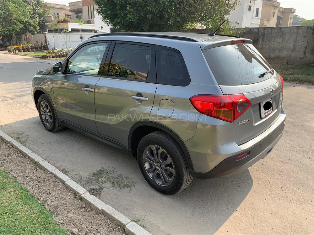 Suzuki Vitara 2017 for Sale in Lahore Suzuki Vitara 2017 for Sale in Lahore Image-15