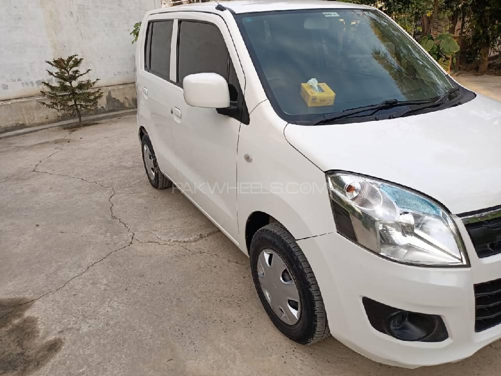 Suzuki Wagon R 2017 for Sale in Peshawar Suzuki Wagon R 2017 for Sale in Peshawar Image-9