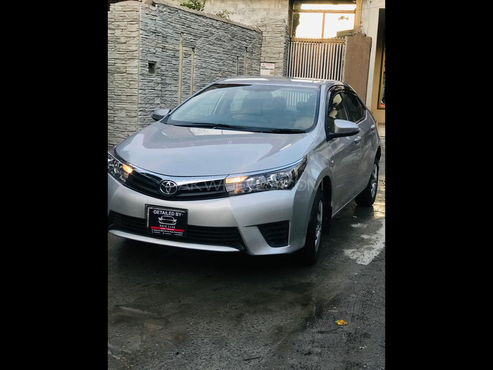 Toyota Corolla 2017 for Sale in Abbottabad Image-1