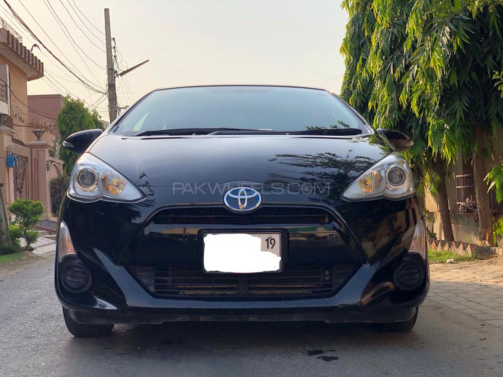 Toyota Aqua 2015 for Sale in Lahore Toyota Aqua 2015 for Sale in Lahore Image-3