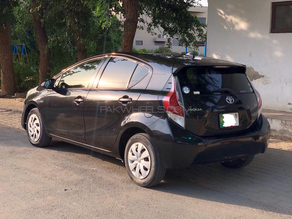 Toyota Aqua 2015 for Sale in Lahore Toyota Aqua 2015 for Sale in Lahore Image-5