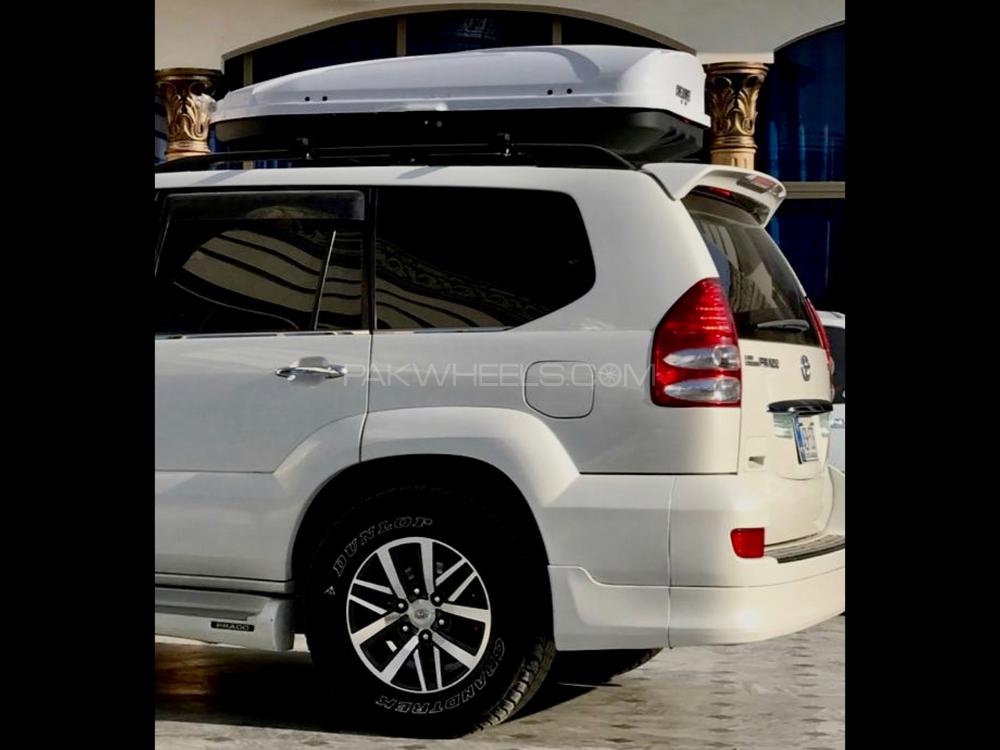 Toyota Prado 2004 for Sale in Swat Image-1
