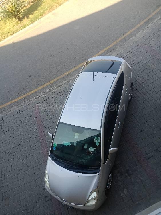 Toyota Prius 2007 for Sale in Lahore Toyota Prius 2007 for Sale in Lahore Image-11