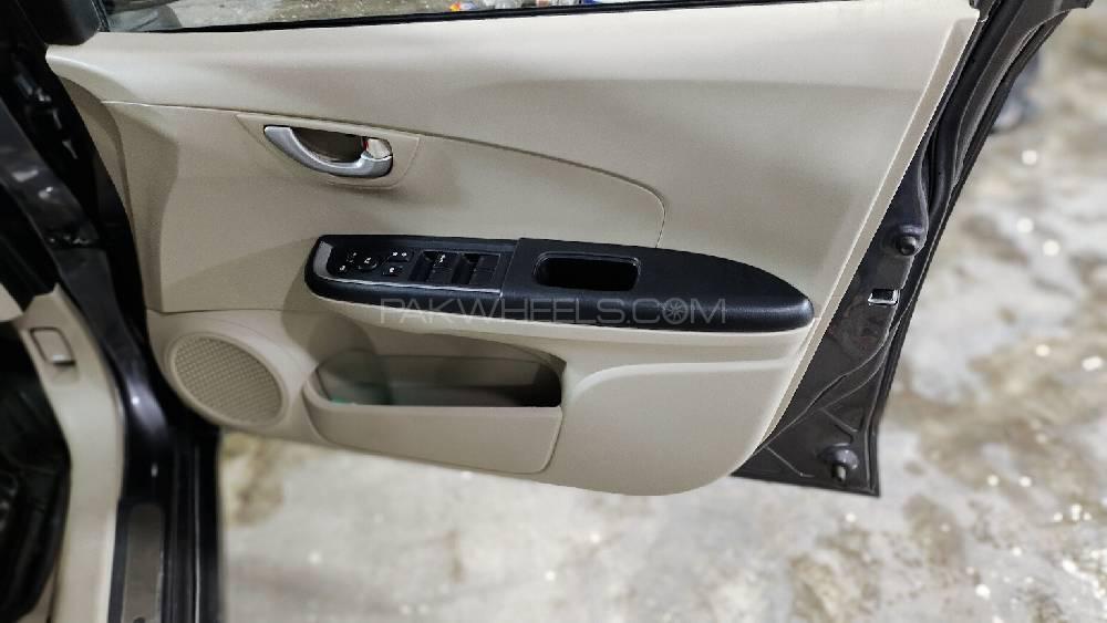 Honda BR-V 2019 for Sale in Lahore Honda BR-V 2019 for Sale in Lahore Image-8