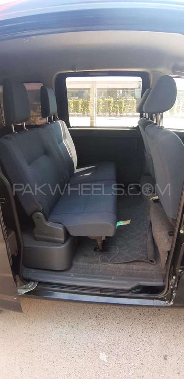 Toyota Pixis Van 2012 for Sale in Karachi Toyota Pixis Van 2012 for Sale in Karachi Image-4