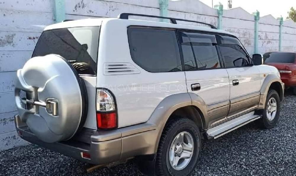 Toyota Prado 2002 for Sale in Peshawar Toyota Prado 2002 for Sale in Peshawar Image-3