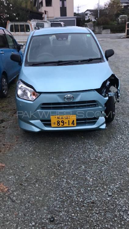 Toyota Pixis Epoch 2017 for Sale in Karachi Image-1