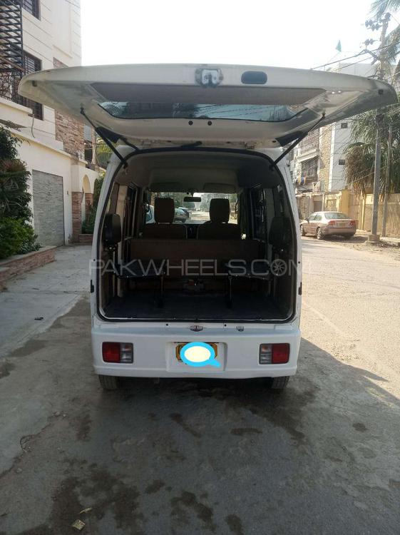 مازدا سکرم وین 2014 for Sale in کراچی مازدا سکرم وین 2014 for Sale in کراچی Image-16