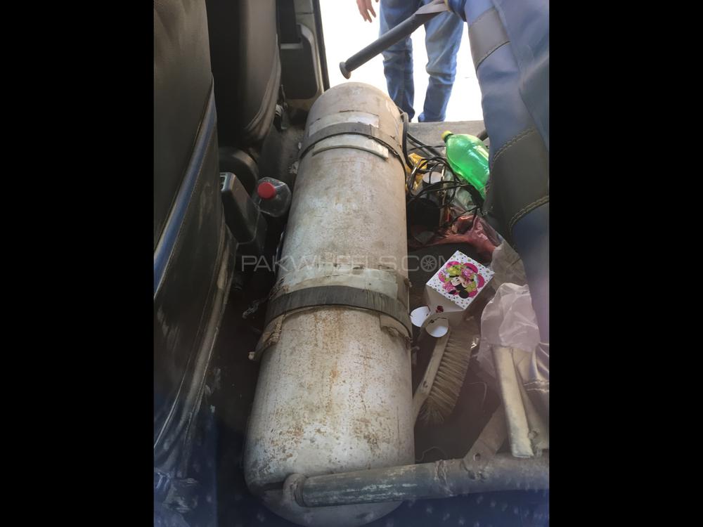 سوزوکی ایوری 2001 for Sale in کراچی سوزوکی ایوری 2001 for Sale in کراچی Image-12