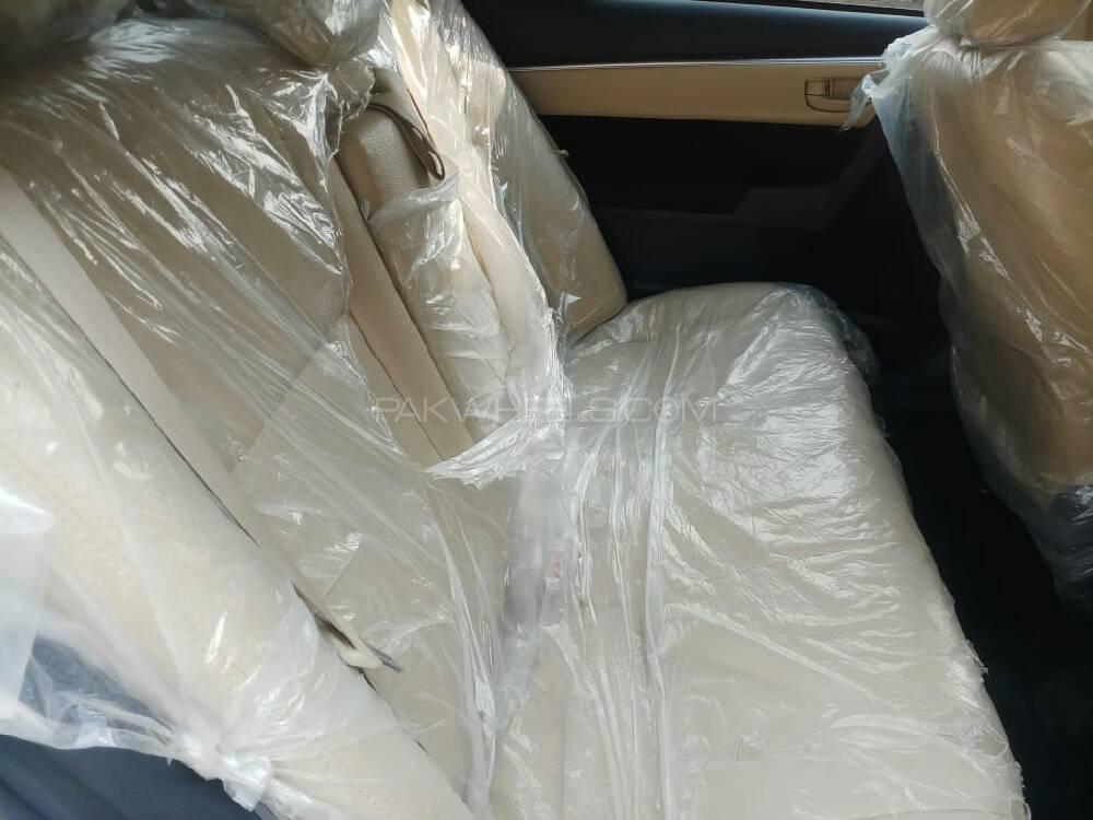 Toyota Corolla 2020 for Sale in Gujranwala Toyota Corolla 2020 for Sale in Gujranwala Image-5