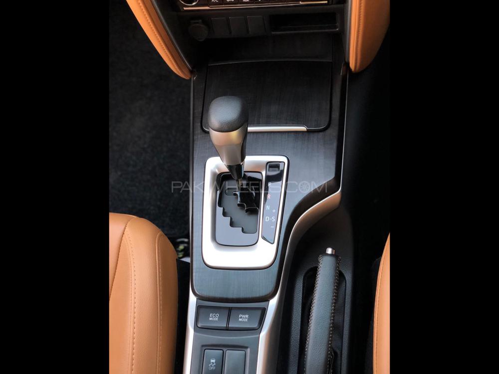 Toyota Fortuner 2019 for Sale in Lahore Toyota Fortuner 2019 for Sale in Lahore Image-7
