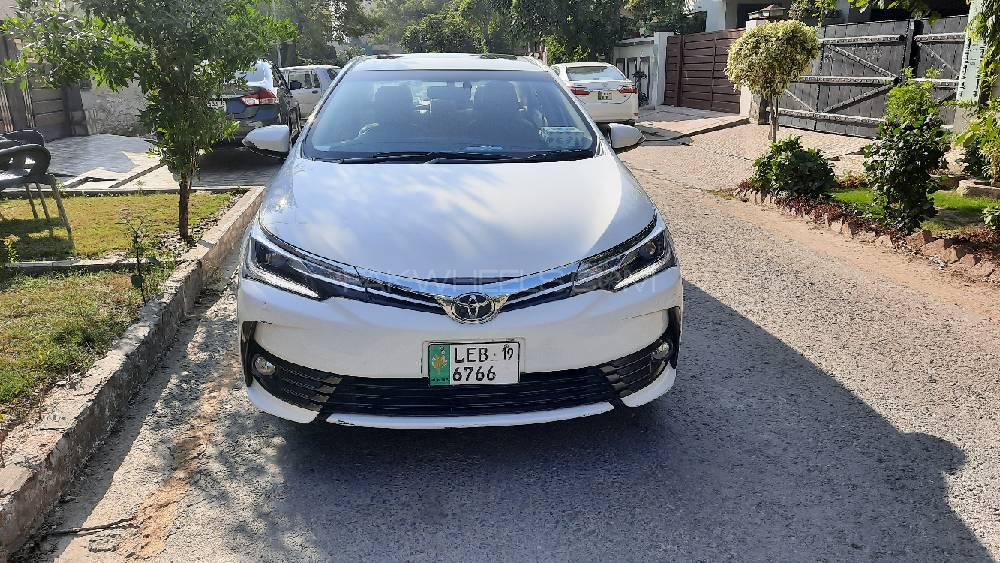 Toyota Corolla 2019 for Sale in Lahore Image-1