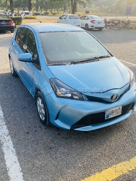 Toyota Vitz 2014 for Sale in Islamabad Image-1