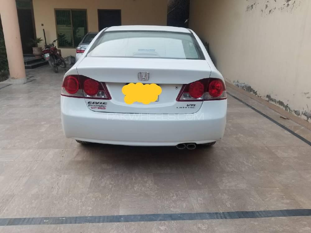 Honda Civic 2010 for Sale in Sahiwal Honda Civic 2010 for Sale in Sahiwal Image-6