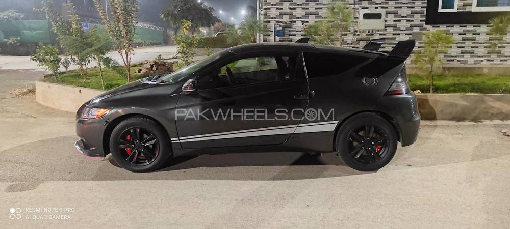 Honda CR-Z - 2011  Honda CR-Z - 2011  Image-2