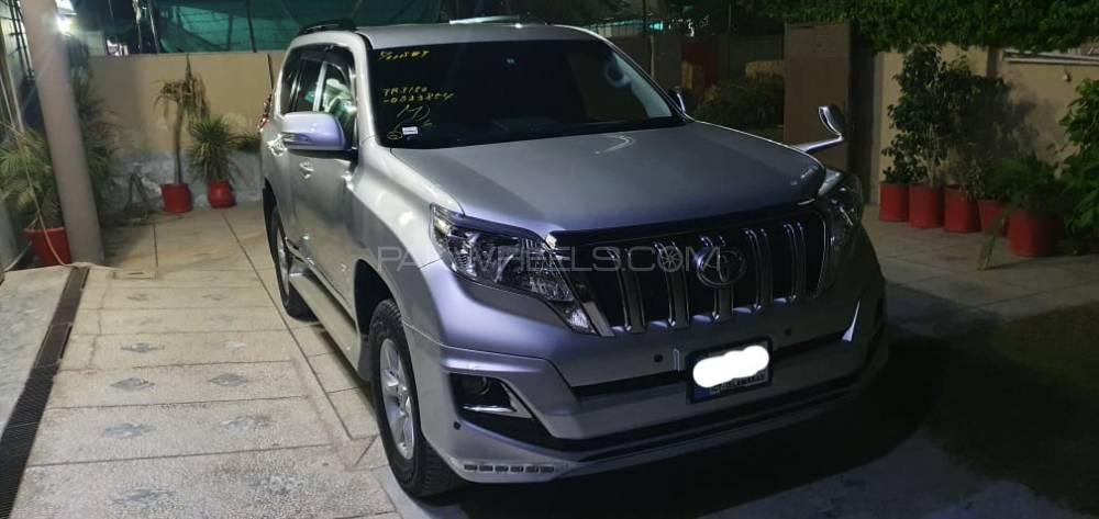Toyota Prado 2013 for Sale in Bahawalpur Toyota Prado 2013 for Sale in Bahawalpur Image-2