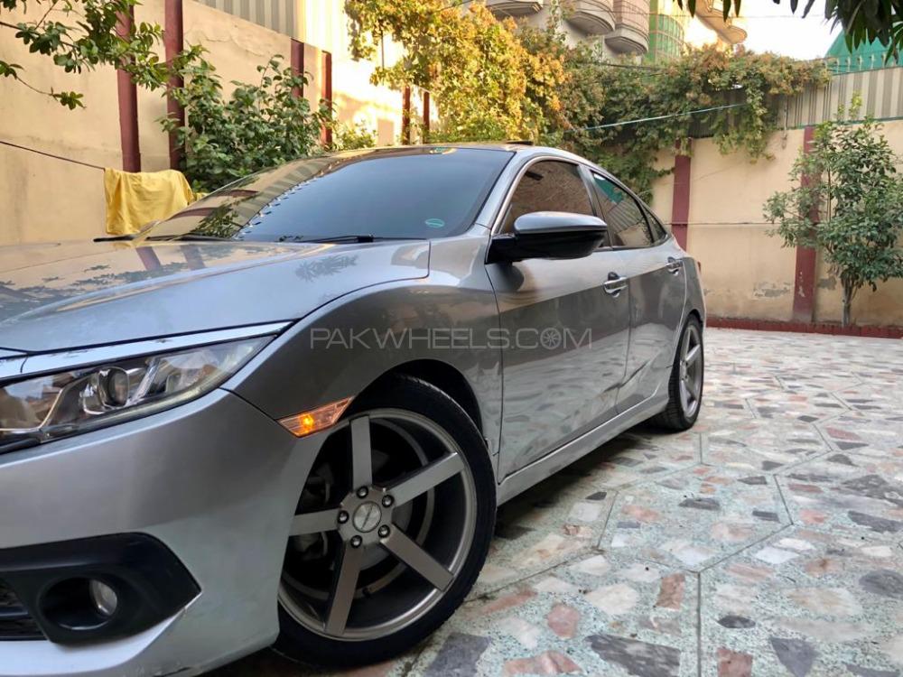 Honda Civic 2017 for Sale in Peshawar Honda Civic 2017 for Sale in Peshawar Image-2