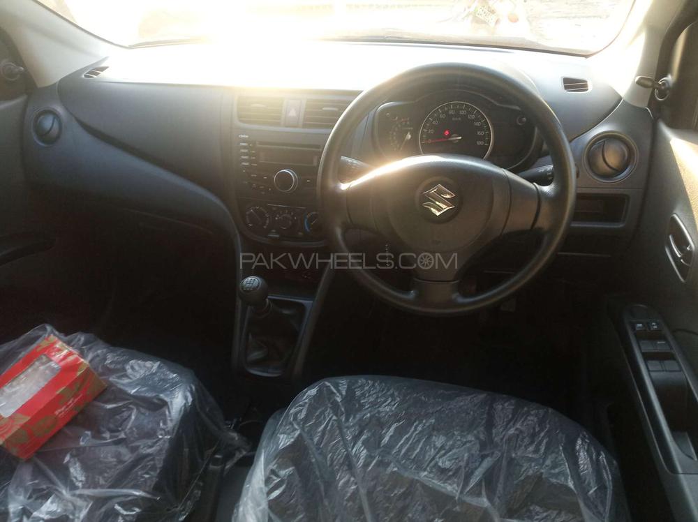 Suzuki Cultus 2020 for Sale in Gujranwala Suzuki Cultus 2020 for Sale in Gujranwala Image-9