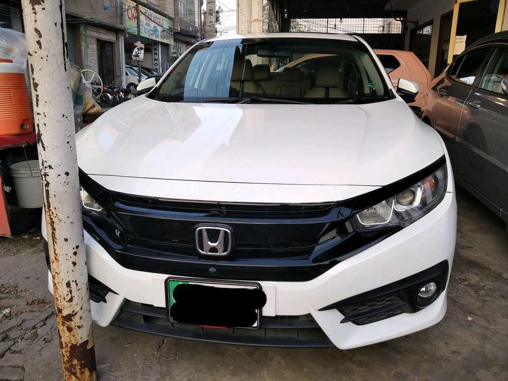 Honda Civic 2018 for Sale in Lahore Image-1