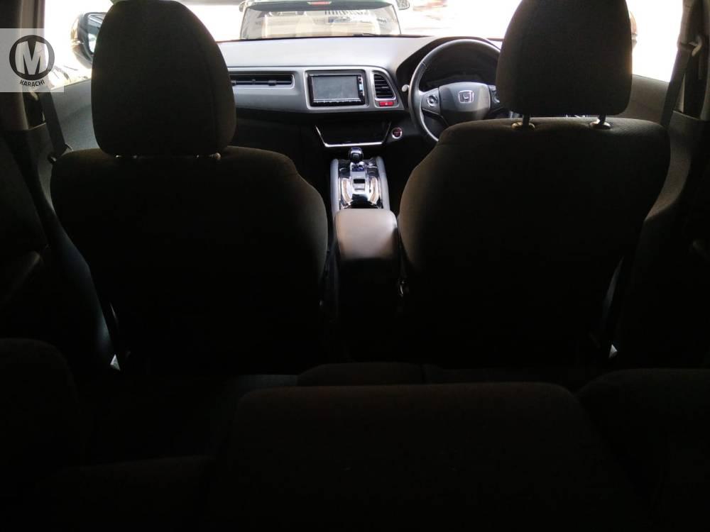 Honda Vezel 2015 for Sale in Karachi Honda Vezel 2015 for Sale in Karachi Image-14