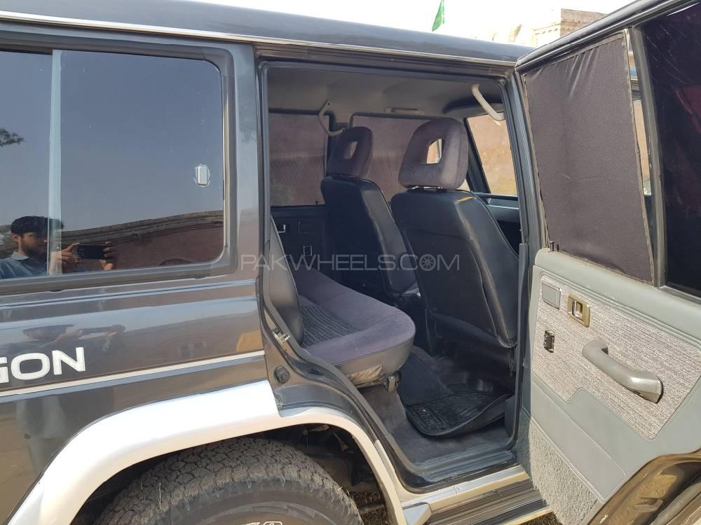 مٹسوبیشی پجیرو 1986 for Sale in ملتان مٹسوبیشی پجیرو 1986 for Sale in ملتان Image-16