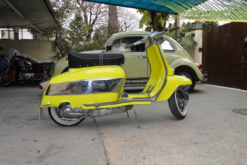 Daihatsu Boon - 1966  Daihatsu Boon - 1966  Image-2