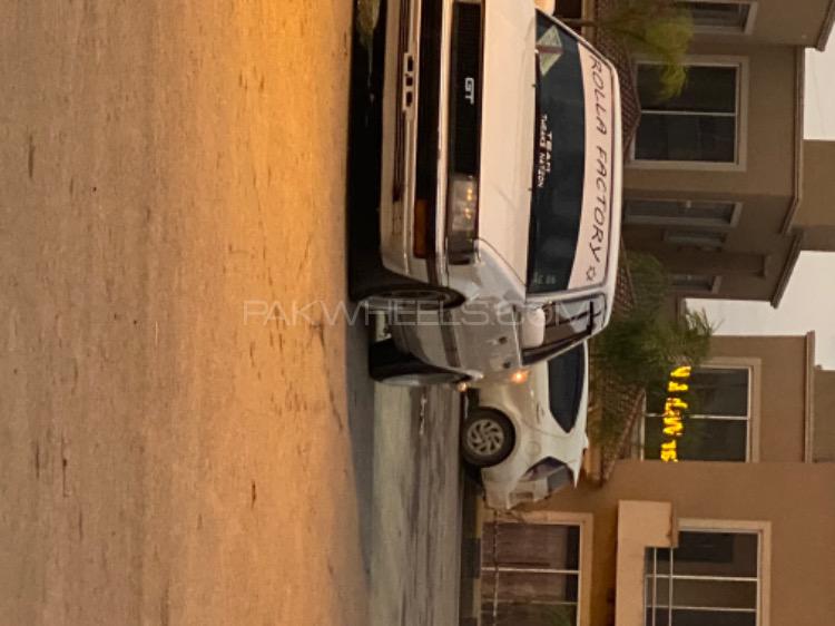 Toyota Corolla - 1986  Toyota Corolla - 1986  Image-2