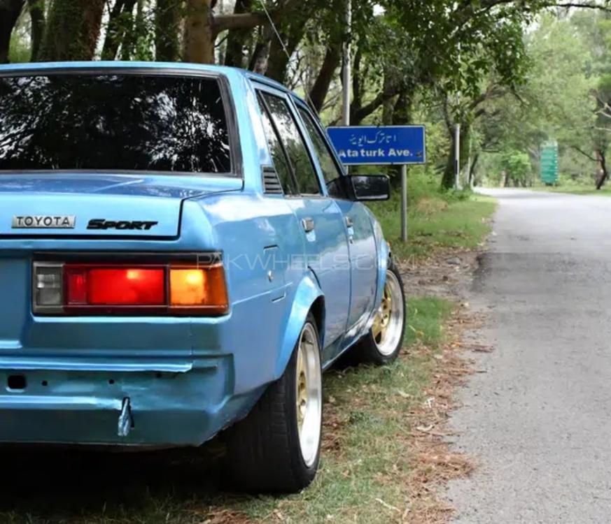 Toyota Corolla - 1980  Toyota Corolla - 1980  Image-2