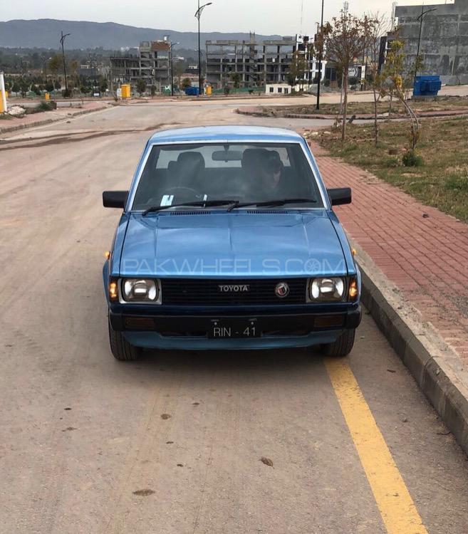 Toyota Corolla - 1982  Toyota Corolla - 1982  Image-4