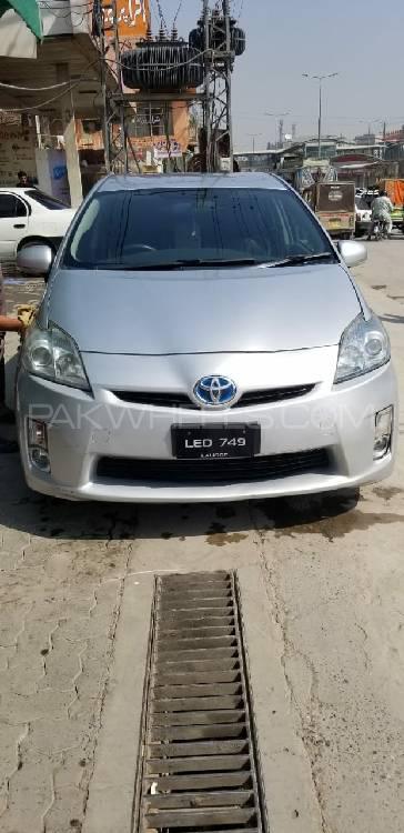Toyota Prius 2010 for Sale in Peshawar Image-1