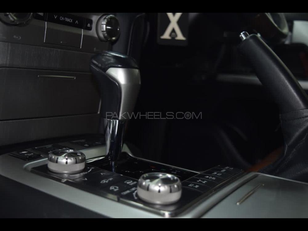 Toyota Land Cruiser 2016 for Sale in Islamabad Toyota Land Cruiser 2016 for Sale in Islamabad Image-19