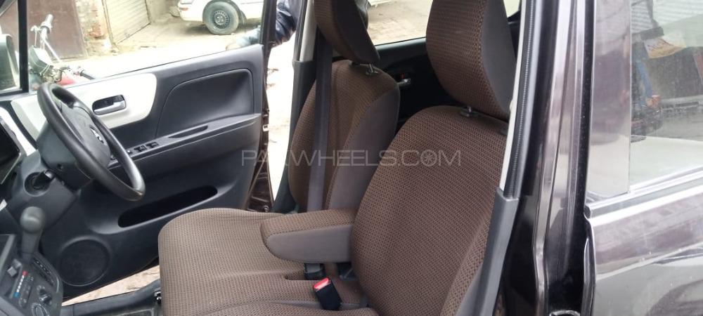 Suzuki MR Wagon 2015 for Sale in Lahore Suzuki MR Wagon 2015 for Sale in Lahore Image-7