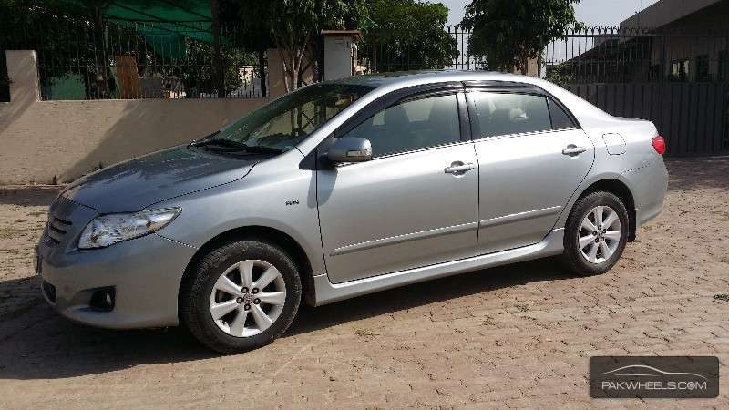 Toyota Corolla Altis SR Cruisetronic 1.8 2009 for sale in Lahore ...