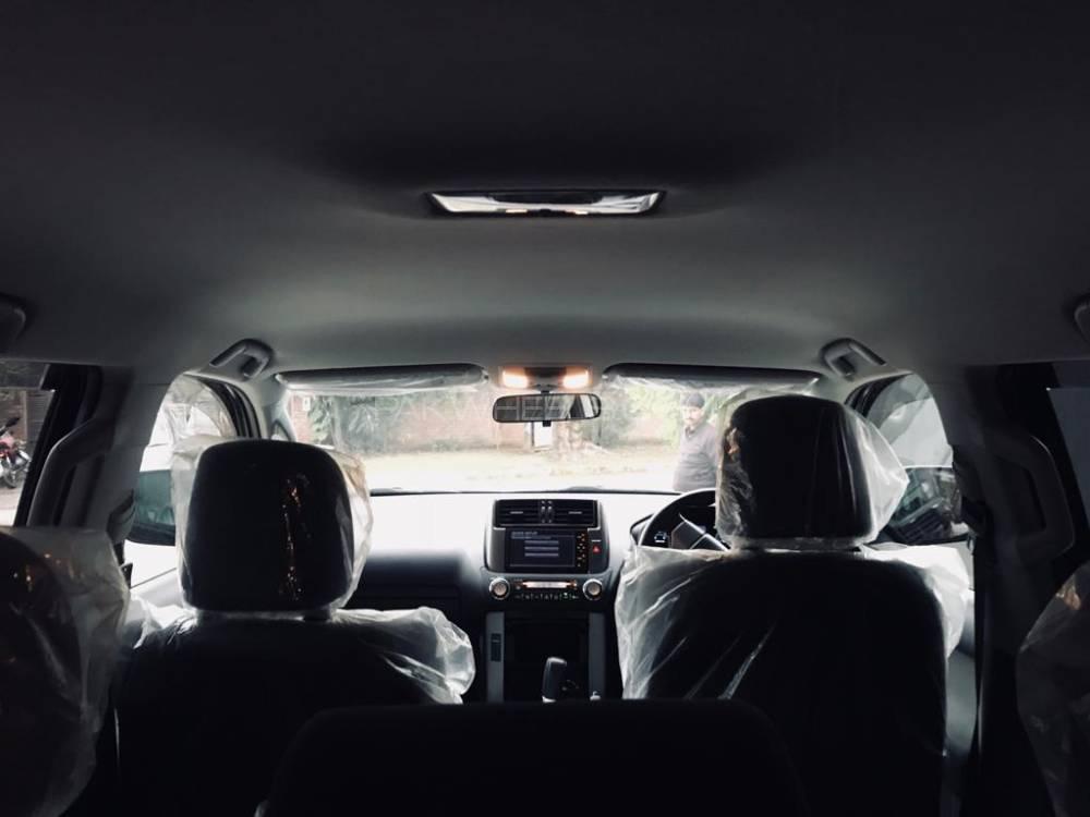 Toyota Prado 2011 for Sale in Islamabad Toyota Prado 2011 for Sale in Islamabad Image-9