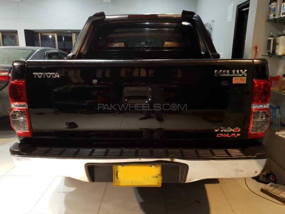 Toyota Hilux 2014 for Sale in Karachi Toyota Hilux 2014 for Sale in Karachi Image-5