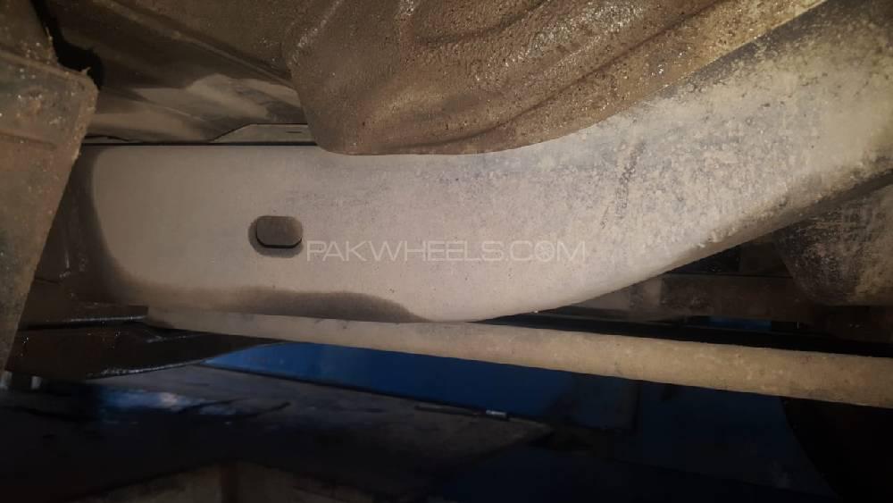 Mitsubishi Pajero 1990 for Sale in Kashmir Mitsubishi Pajero 1990 for Sale in Kashmir Image-9