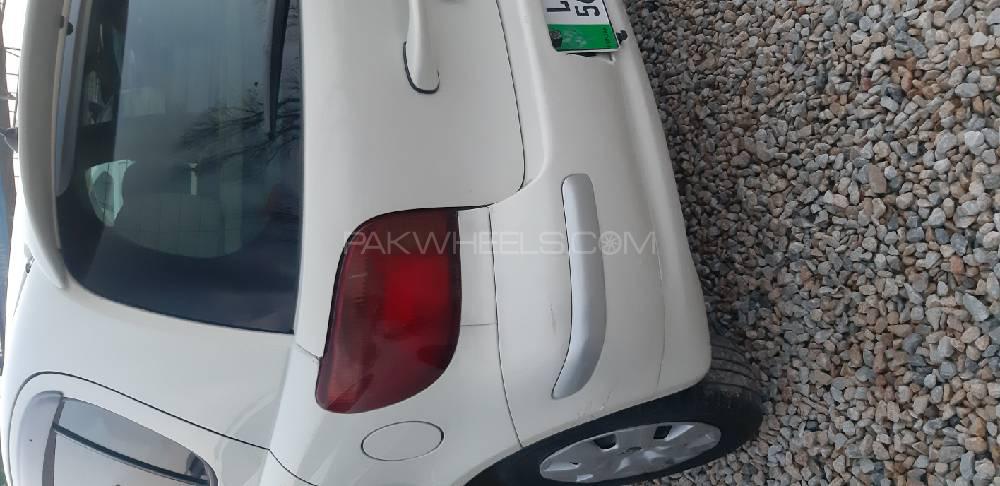 Toyota Vitz 2004 for Sale in Malakand Agency Toyota Vitz 2004 for Sale in Malakand Agency Image-5