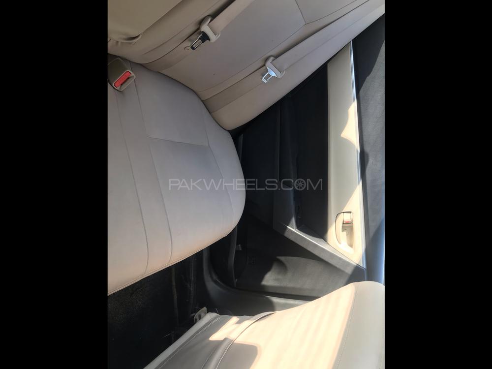 Toyota Corolla 2016 for Sale in Sialkot Toyota Corolla 2016 for Sale in Sialkot Image-13